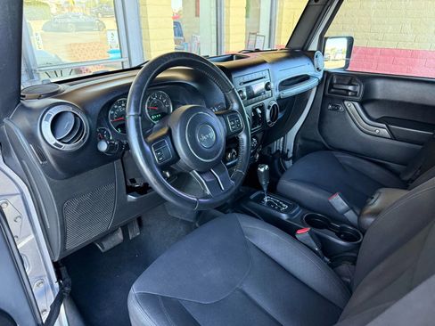 Used 2015 Jeep Wrangler Unlimited Sport w/ Quick Order Package 24S image 16