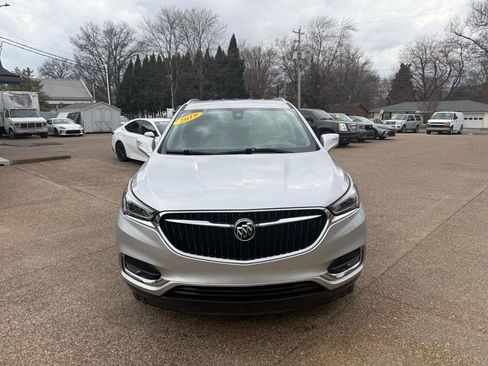 Used 2019 Buick Enclave Premium image 2