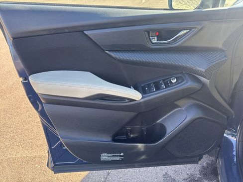 Used 2023 Subaru Ascent Premium w/ Convenience Package image 21