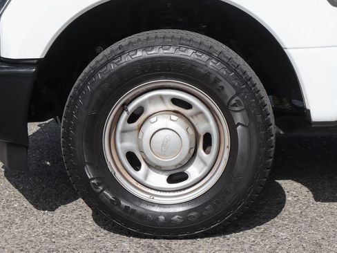 Used 2018 Ford F350 XL w/ Power Equipment Group RWD image 36
