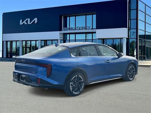 New 2025 Kia K4 GT-Line image 6