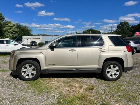 Used 2015 GMC Terrain SLE AWD/4WD image 2