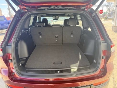 New 2025 Jeep Grand Cherokee Limited image 6