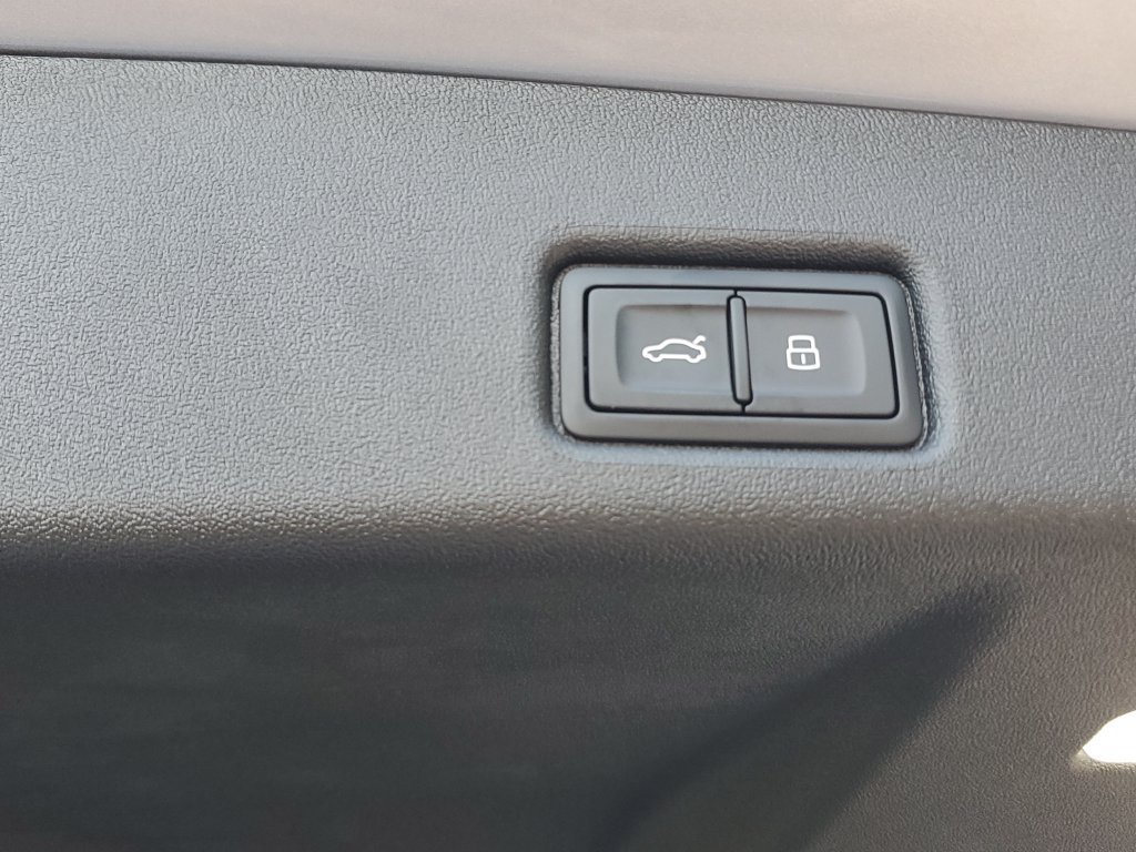 New 2026 Audi Q5 Premium AWD/4WD image 16