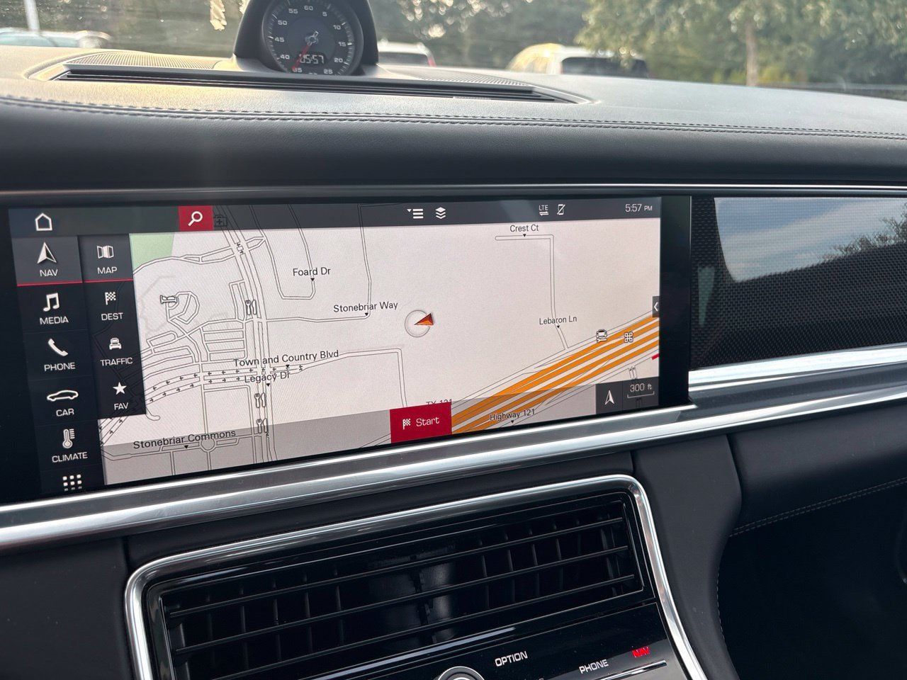 Used 2018 Porsche Panamera 4S AWD/4WD image 21