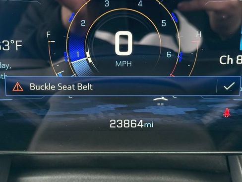 Used 2025 Chevrolet Equinox LT FWD image 18