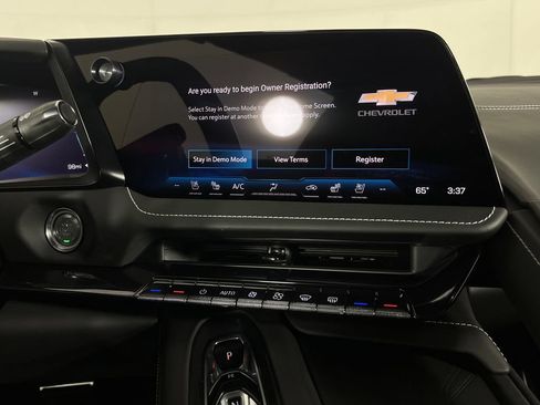 New 2026 Chevrolet Corvette Stingray Premium Conv w/ Z51 Performance Package image 18