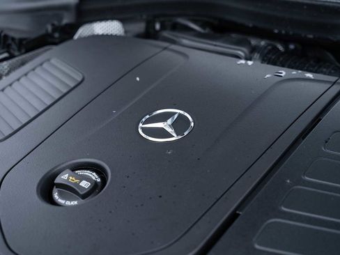 New 2026 Mercedes-Benz GLC 300 GLC 300 image 35