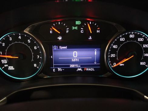 Used 2021 Chevrolet Equinox LT image 38