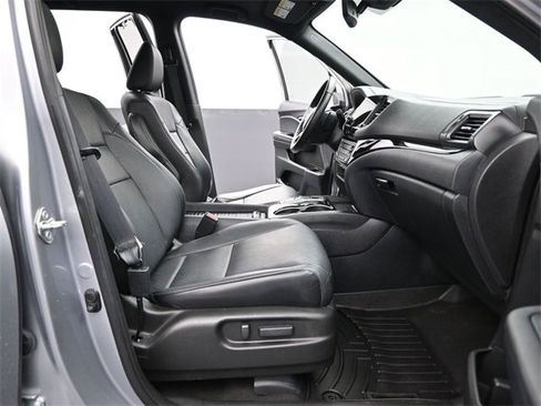 Certified 2020 Honda Passport Elite image 25