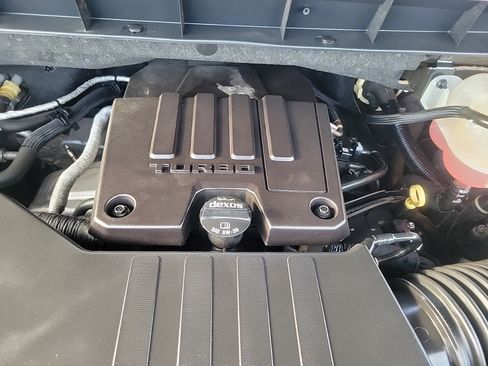 Used 2019 GMC Sierra 1500 Elevation w/ Elevation Value Package image 9