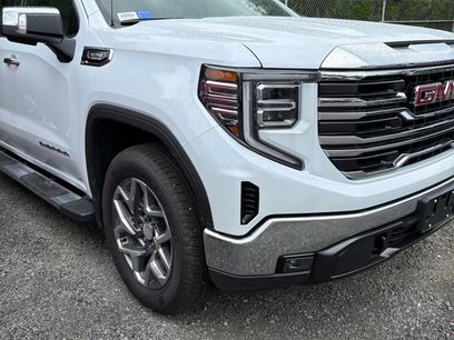 Used 2026 GMC Sierra 1500 SLT w/ SLT Premium Package