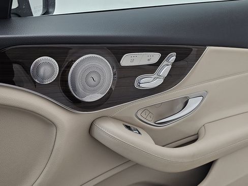 Used 2020 Mercedes-Benz C 300 4MATIC Cabriolet image 19