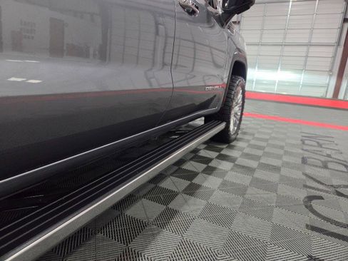 Used 2022 GMC Sierra 1500 Denali w/ Denali Premium Package image 41