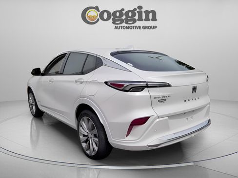 New 2025 Buick Envista Avenir image 6