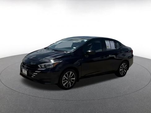 Used 2025 Nissan Versa SV w/ Trunk Package FWD image 7