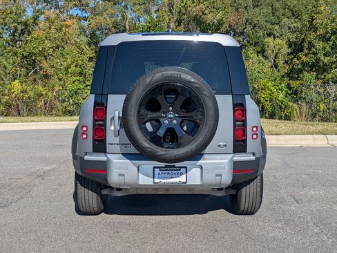 Certified 2023 Land Rover Defender 110 SE image 6