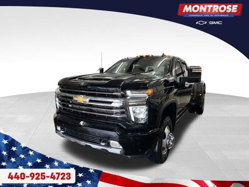 Used 2022 Chevrolet Silverado 3500 High Country w/ Technology Package image 33