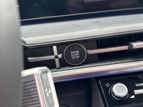 New 2025 Hyundai Santa Fe Limited image 20