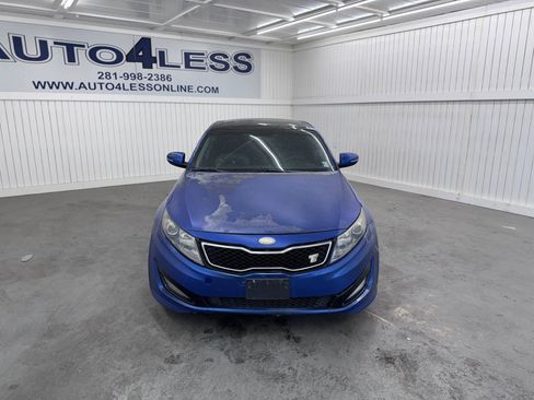 Used 2011 Kia Optima SX w/ Premium Pkg image 2