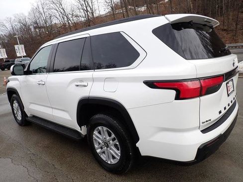 Certified 2025 Toyota Sequoia SR5 image 8