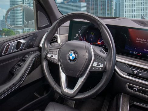 Used 2024 BMW X5 sDrive40i image 24