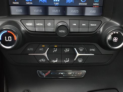 Used 2016 Chevrolet Corvette Stingray Coupe w/ Battery Protection Package RWD image 29