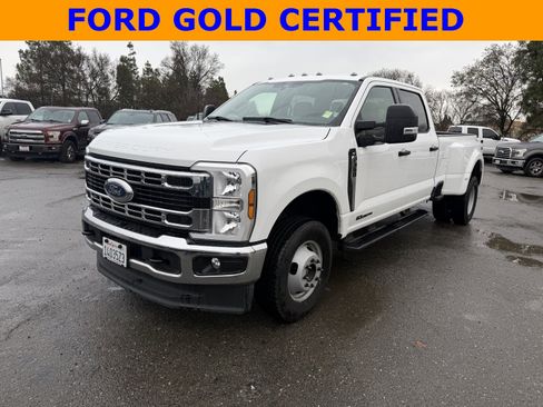 Used 2024 Ford F350 XLT image 1