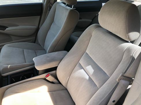 Used 2010 Honda Civic LX image 12