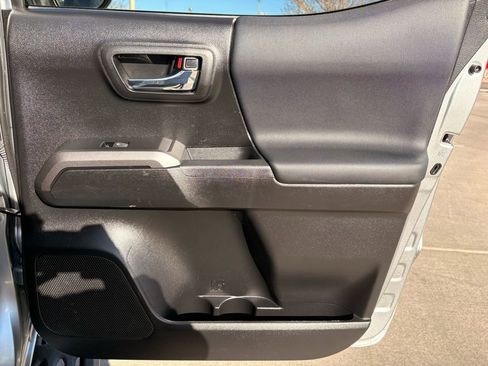 Used 2023 Toyota Tacoma TRD Sport w/ Advanced Technology Package image 33