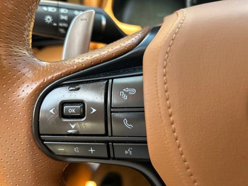 Used 2021 Lexus LC 500 Convertible w/ Touring Package RWD image 24