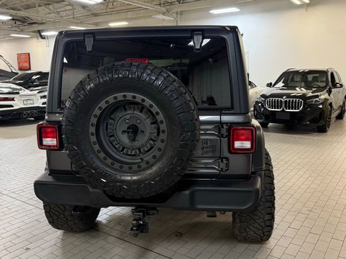 Used 2021 Jeep Wrangler Unlimited Sport image 13