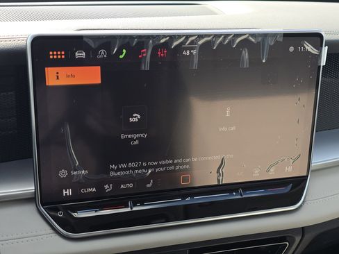 New 2026 Volkswagen Tiguan SE image 12