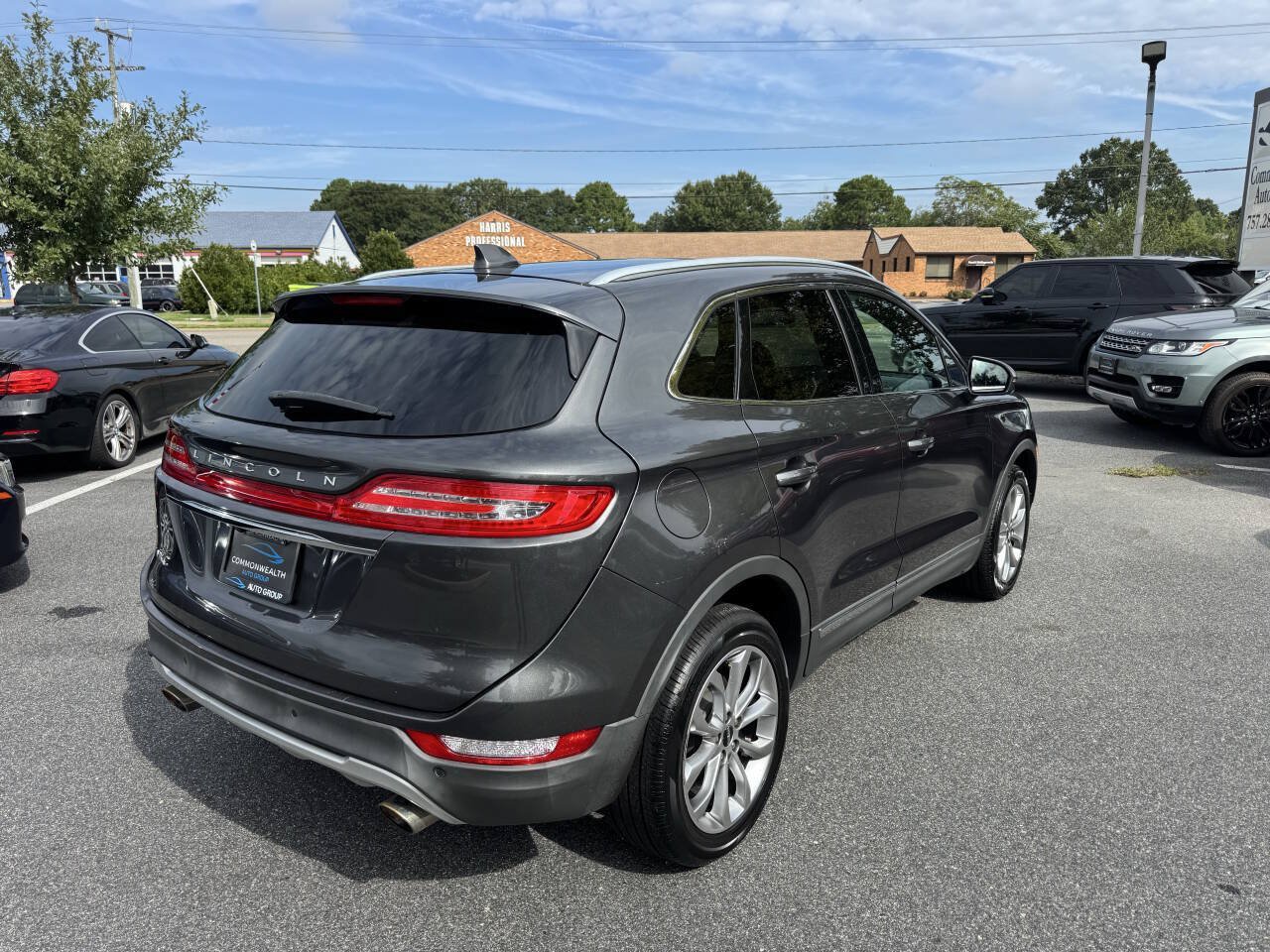 Used 2019 Lincoln MKC Select w/ Select Plus Package AWD/4WD image 5
