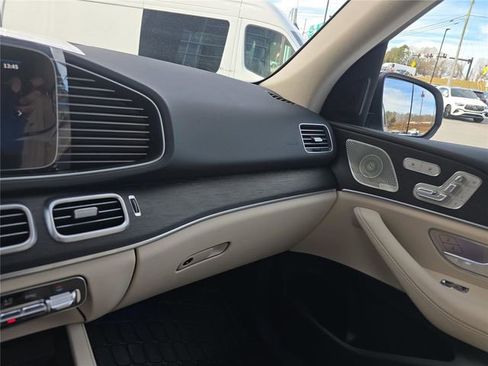 Used 2025 Mercedes-Benz GLE 350 4MATIC image 27