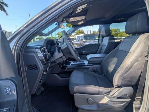 Used 2025 Ford F150 STX w/ Equipment Group 200A RWD image 9