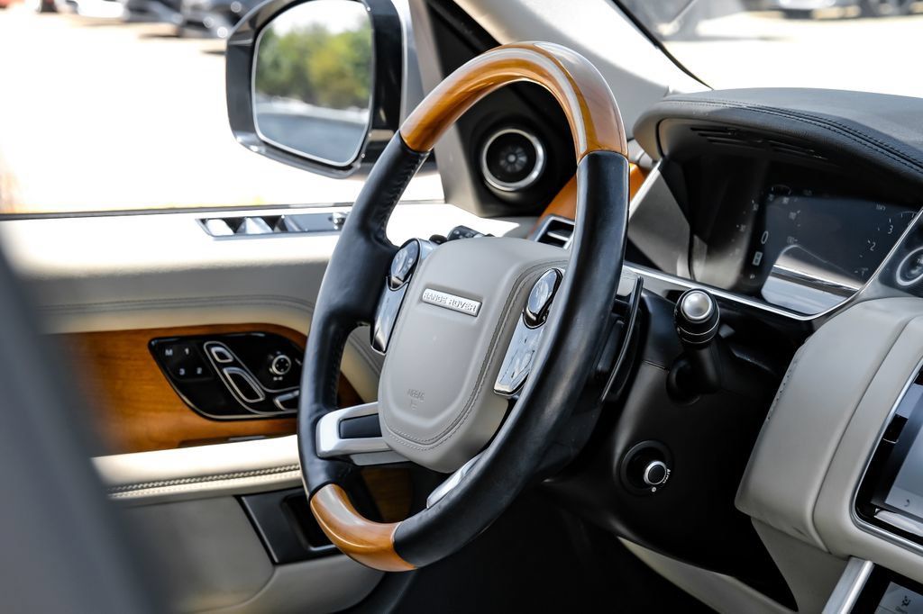 Used 2019 Land Rover Range Rover HSE AWD/4WD image 11