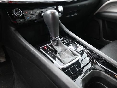 Used 2024 Jeep Compass Limited image 26