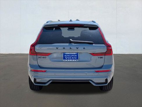 New 2026 Volvo XC60 T8 Ultra w/ Climate Package PRO AWD/4WD image 5