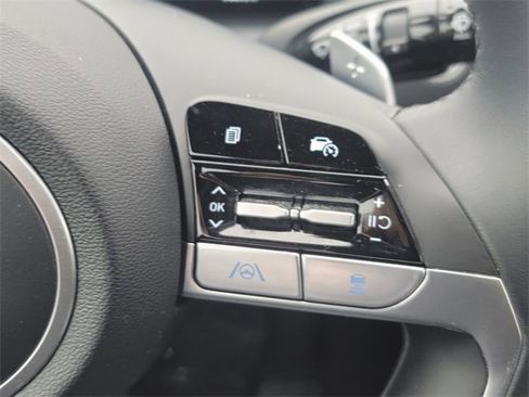 Used 2023 Hyundai Santa Cruz SEL Premium image 22