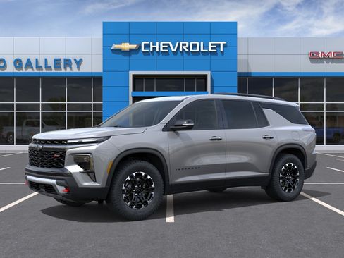 New 2027 Chevrolet Traverse Z71 w/ Driver Confidence Package AWD/4WD image 2