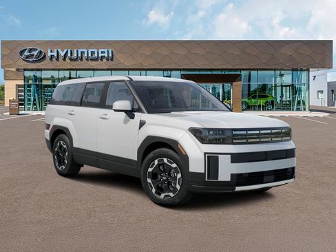 Certified 2026 Hyundai Santa Fe SE image 6