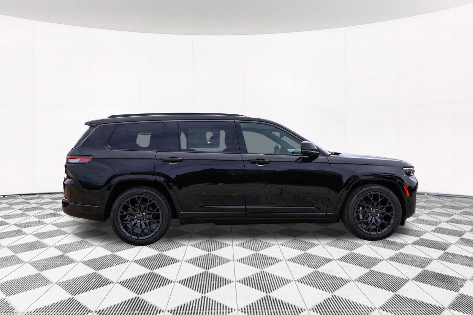 New 2026 Jeep Grand Cherokee L Summit w/ Obsidian Package AWD/4WD image 12