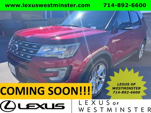 Used 2017 Ford Explorer XLT w/ Equipment Group 202A image 1