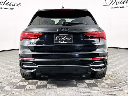 Used 2025 Audi Q3 2.0T Premium Plus w/ Premium Plus Package AWD/4WD image 5
