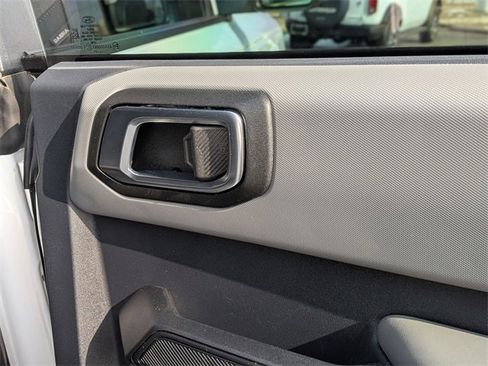 Used 2021 Ford Bronco 4-Door w/ Sasquatch Package image 34