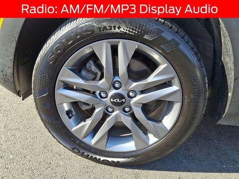 Used 2023 Kia Seltos S image 8