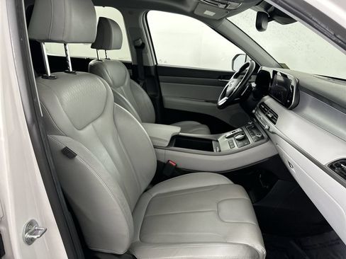 Used 2021 Hyundai Palisade SEL FWD image 17