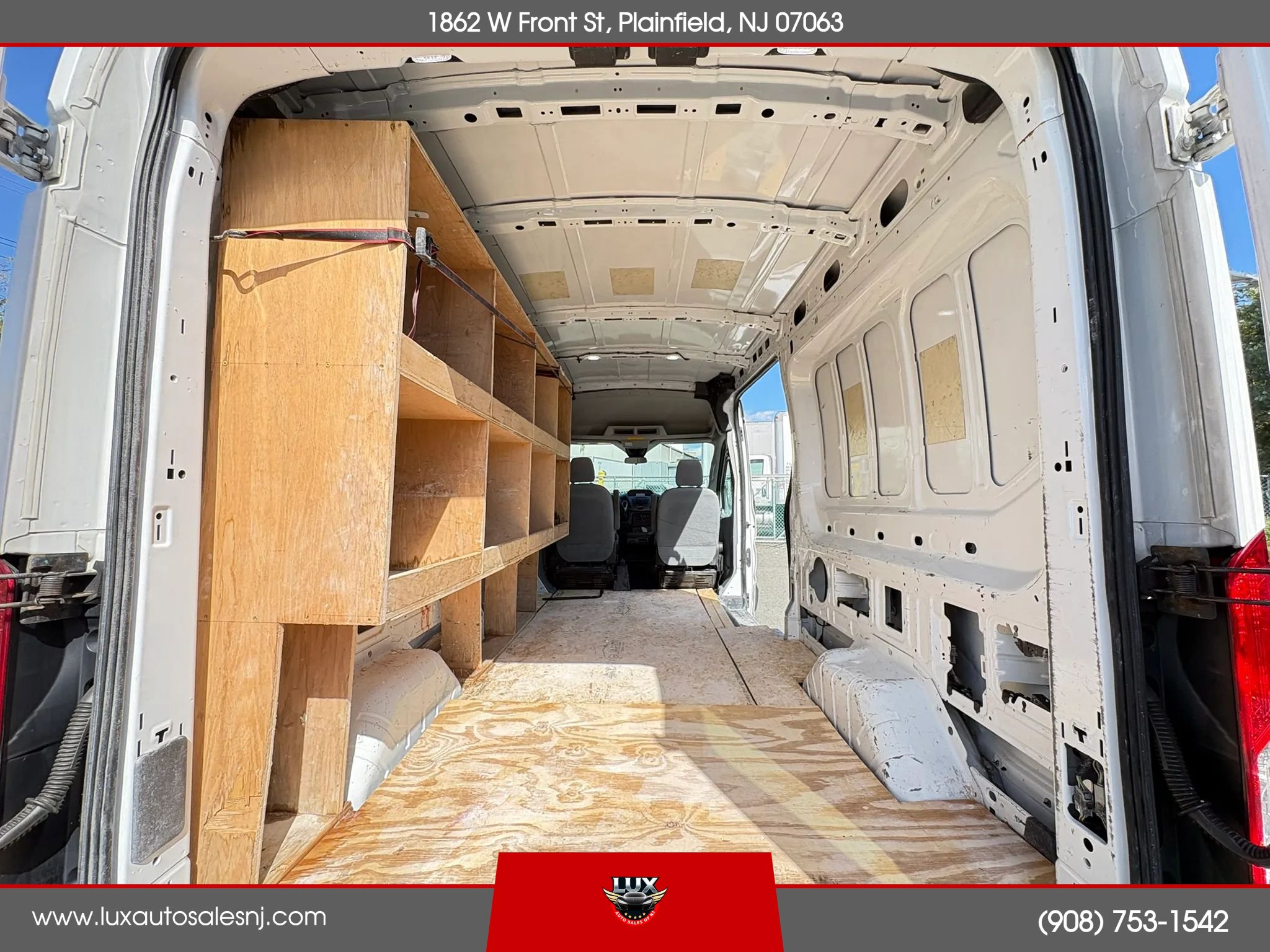 Used 2015 Ford Transit 250 148 Medium Roof RWD image 14