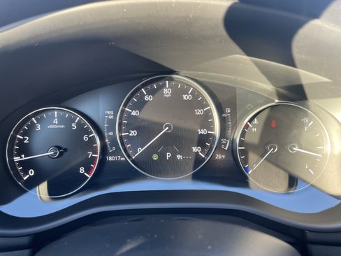 Used 2025 MAZDA MAZDA3 s image 20